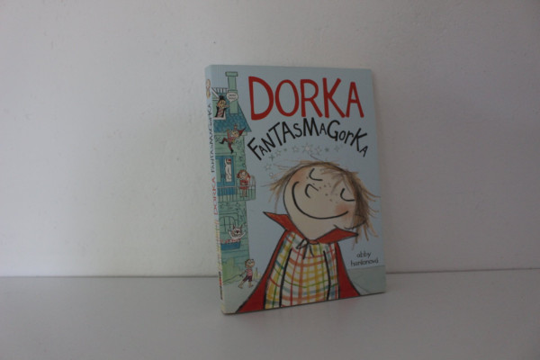 Dorka Fantasmagorka - Abby Hanlon (1)