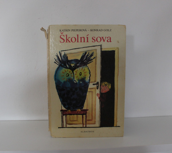 Školní sova - Katrin Pieperová, Konrad Golz (1)