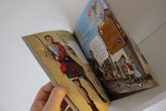 AVE, CAESAR! Stáň se hrdinou v labyrintu dávných časů (2)